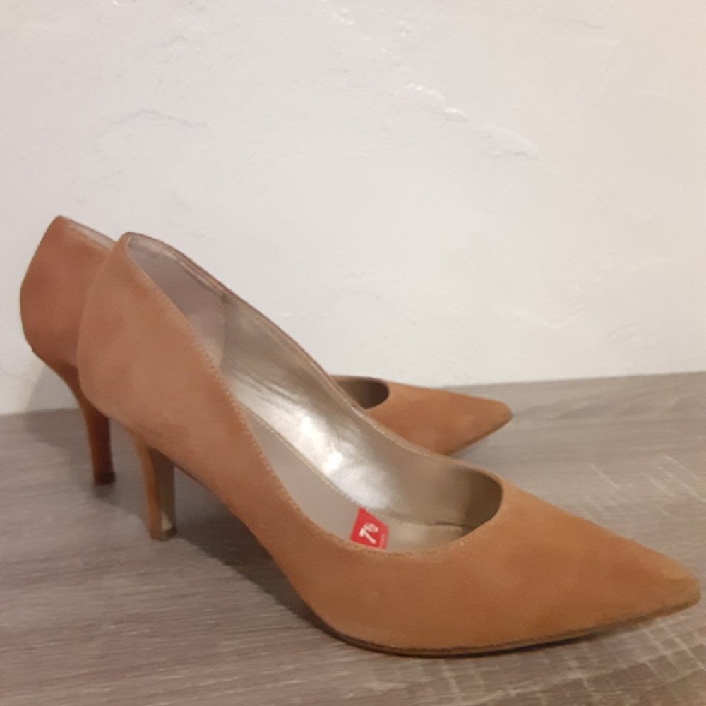 ALFANI STEP 'N FLEX TAN SUEDE HEELS SIZE 7 1/2 WITH 3 INCH HEEL - Picture 8 of 11